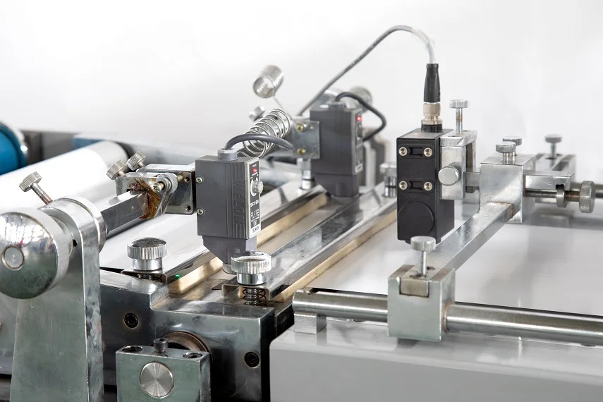 Automatic counter and alarm label silk screen printing machine