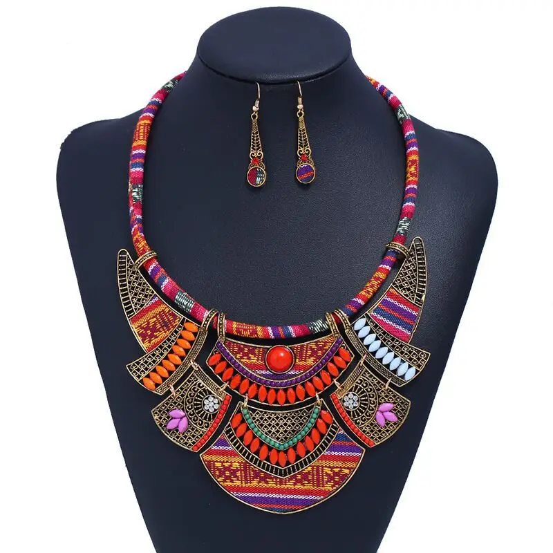 2021 Europe and the United States exaggerated retro ethnic wind tribal resin rice bead earwork + necklace two sets of women 100
