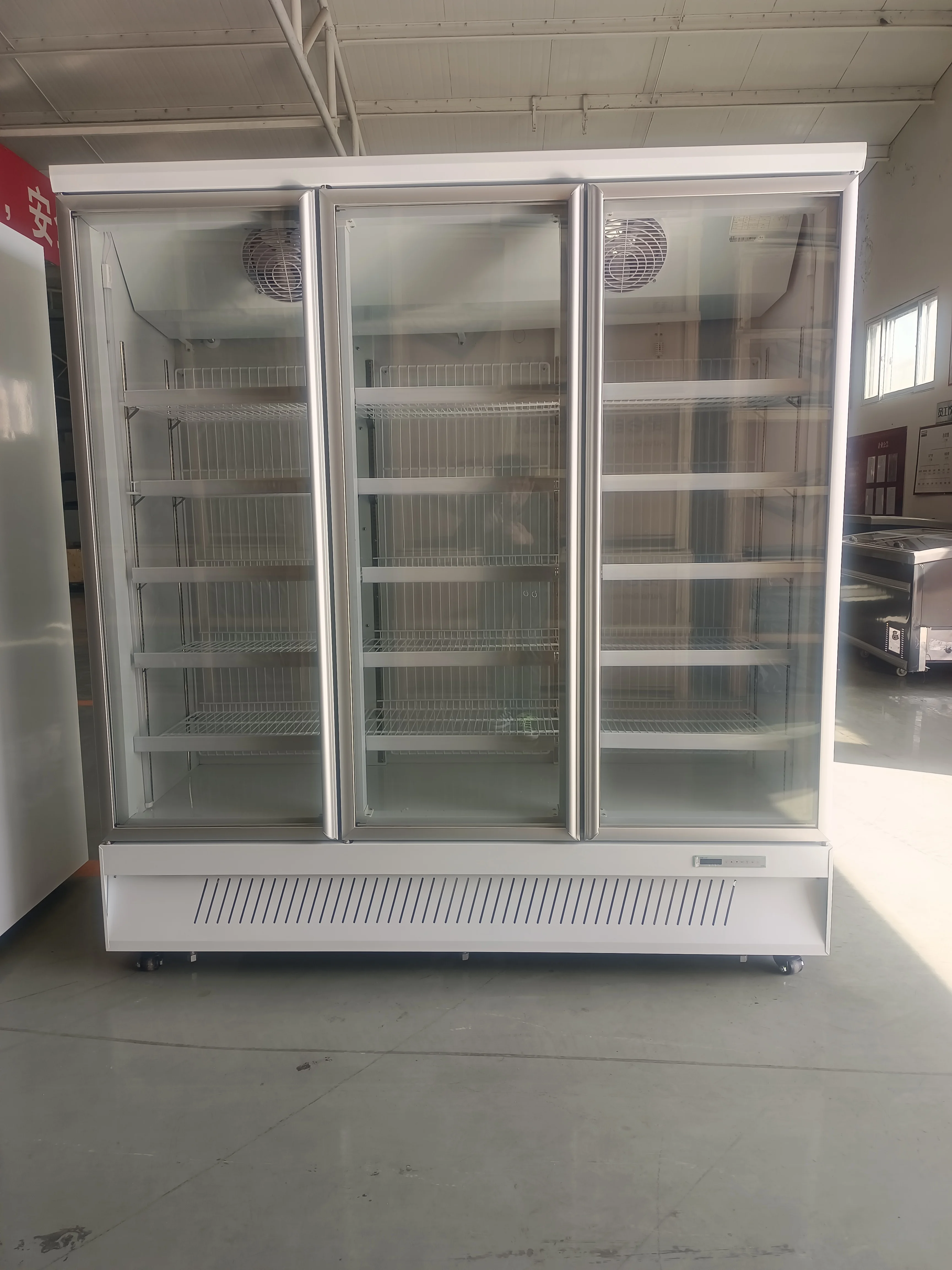Upright vertical type 3 door  glass door freezer