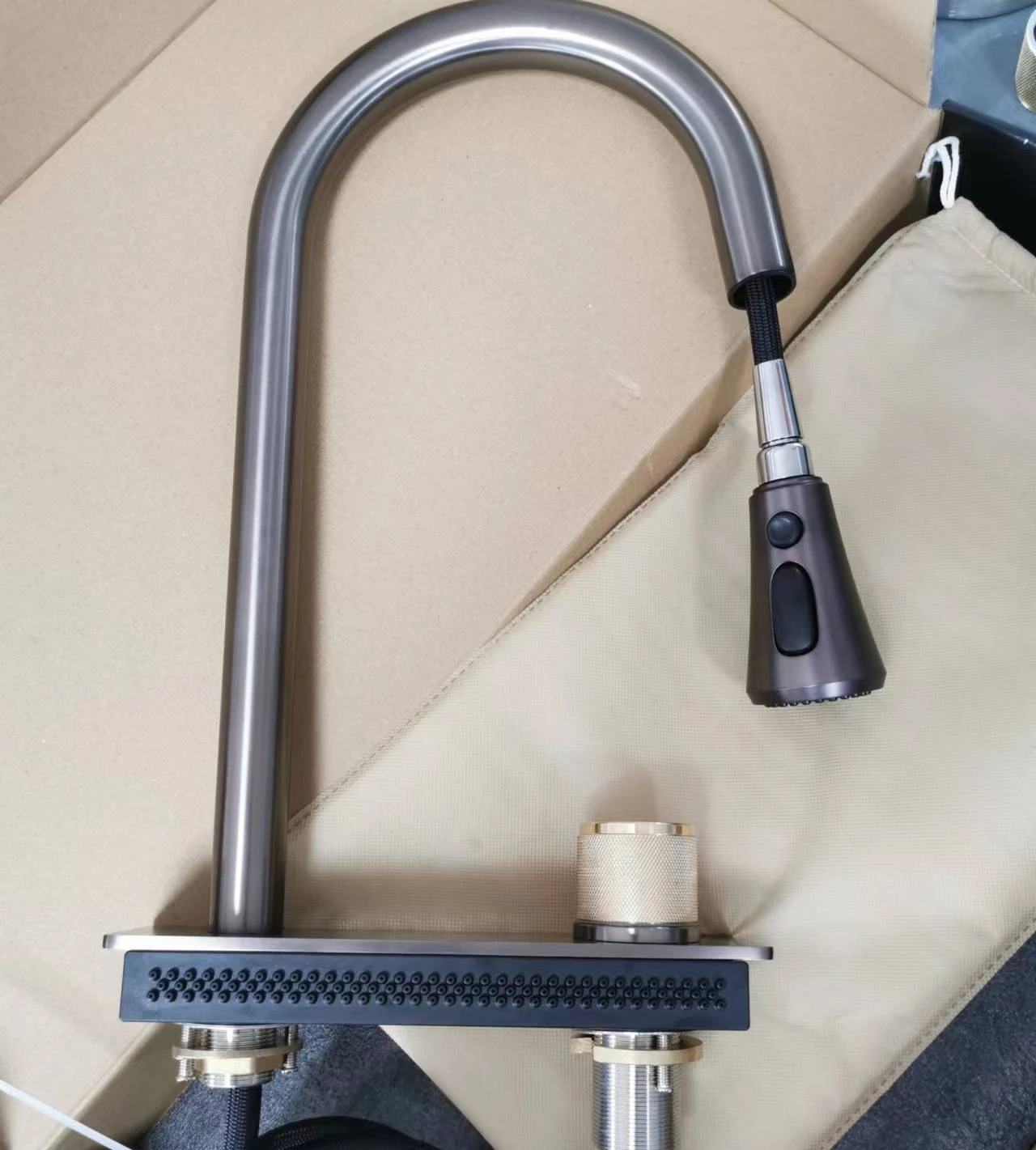 Hot and Cold Water Flexible Hose waterfall Kitchen Faucet Kitchen Sink Tap 304 Stainless Steel with Pull Out Spout Black Color