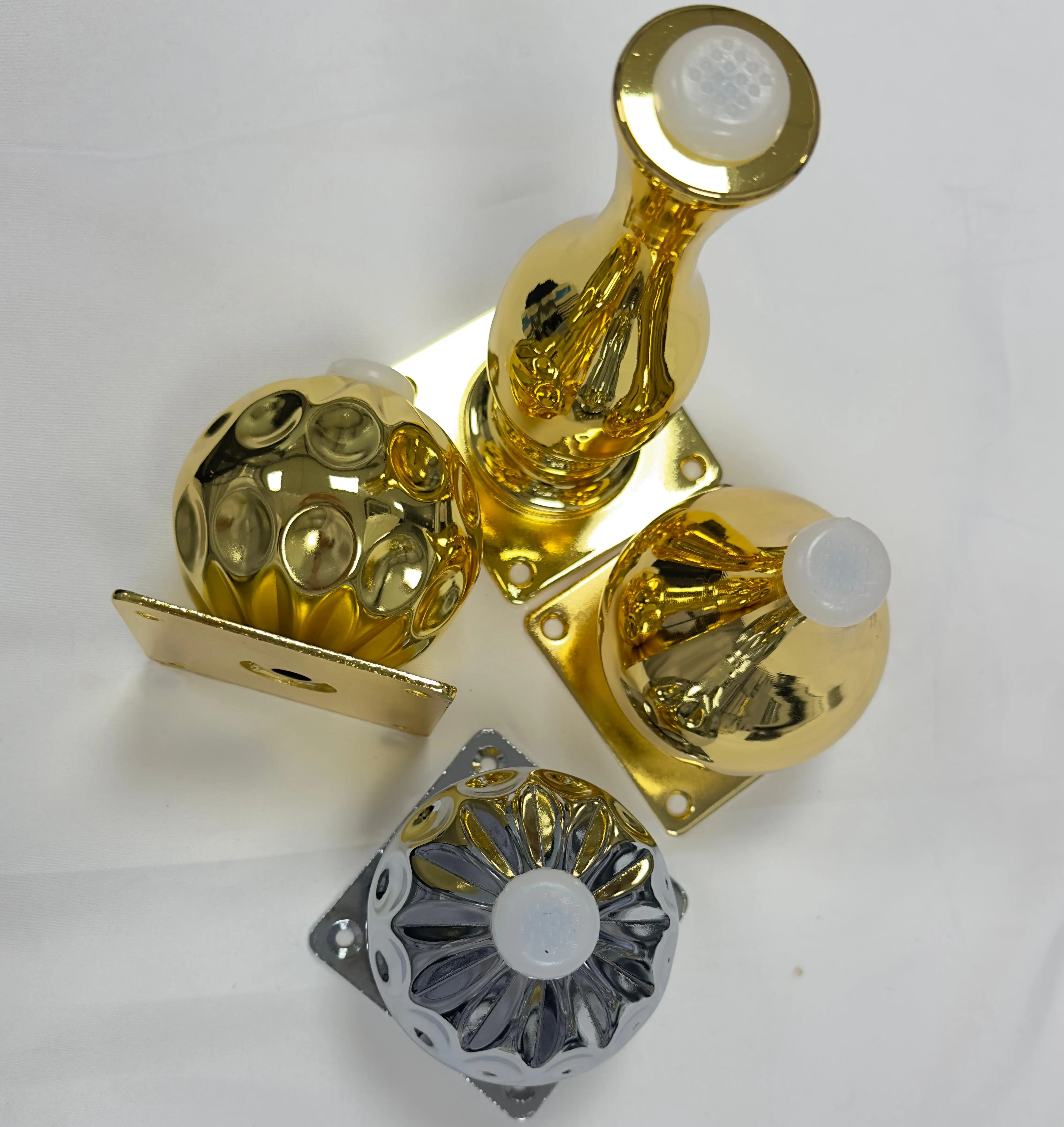 Real Shot of Furniture Gourd-Shaped Iron Legs for Sofa Beds Contemporary Furniture Legs for Dining Table Cabinets Couch Legs