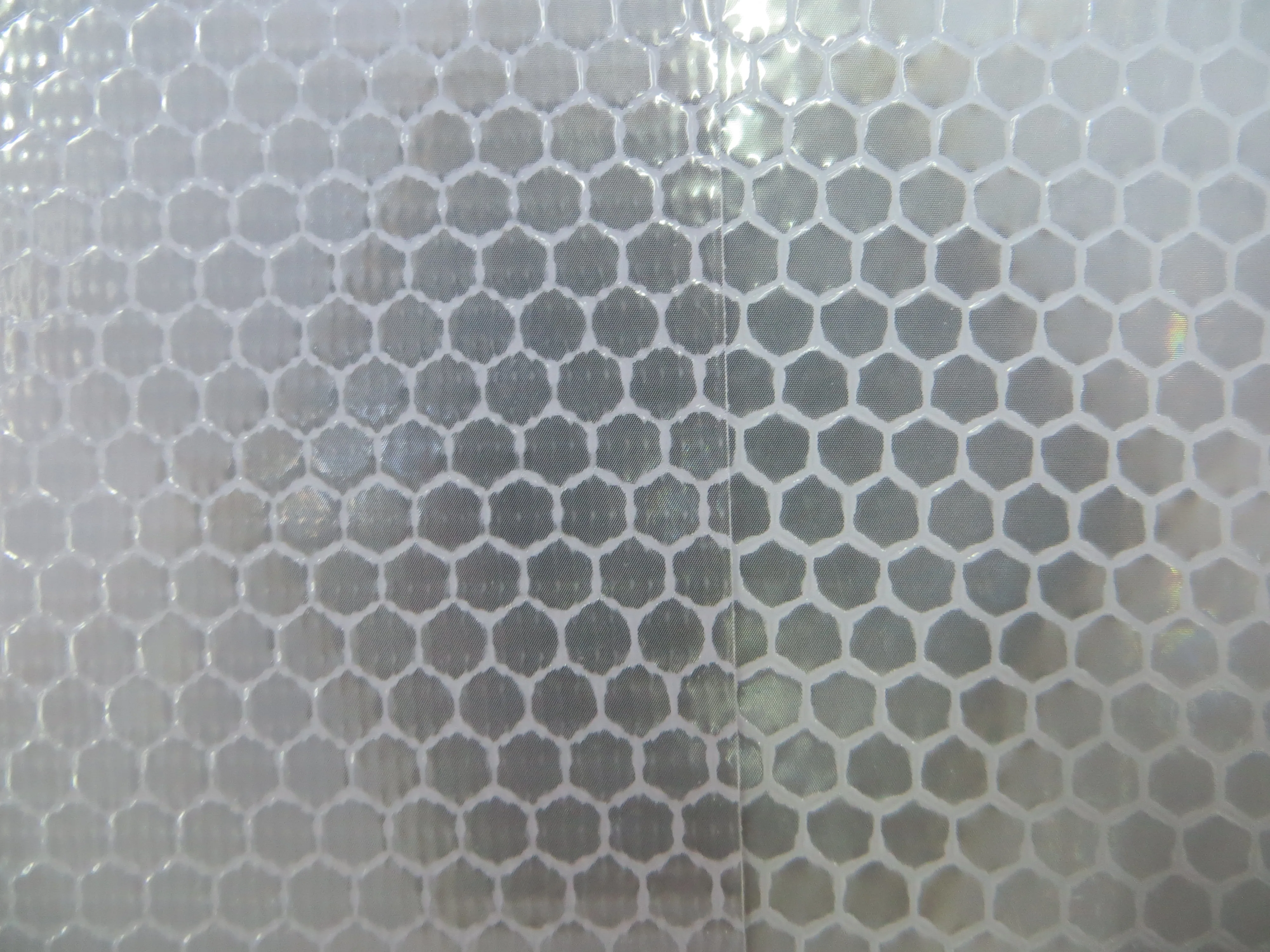 Retro Reflective Banner and Flex Supplier Honeycomb Vinyl Micro Prism Sheeting for Outdoor