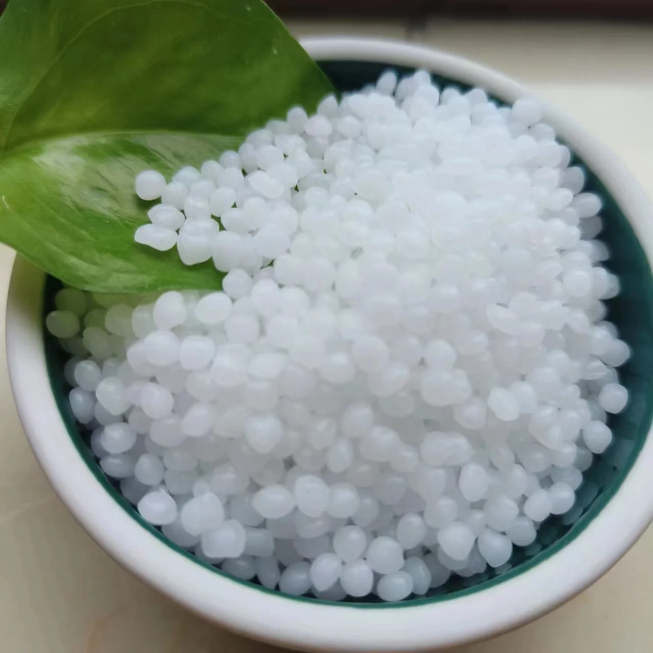 Cheap price round recycled plastic white pp granules raw plastic material polypropylene resin particles with injection