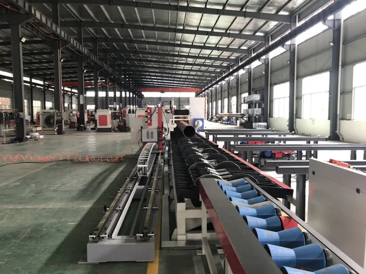 CNC Pipe Profile Saddle Nozzle Flame Cutting Machine