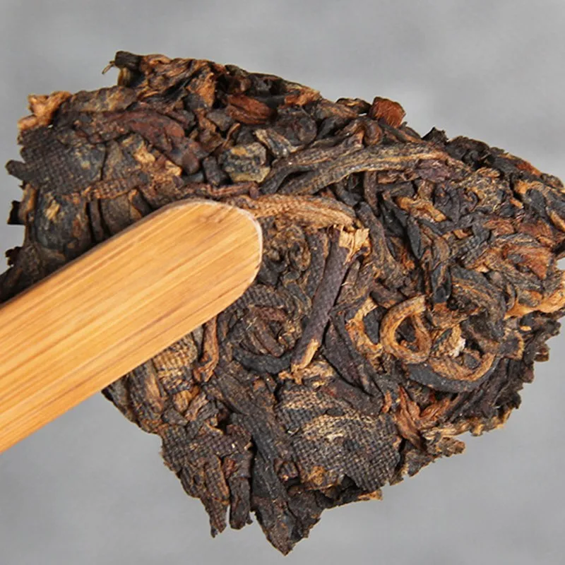 
Chinese Fermented Puer Tea Shu Puer Bing Compressed Cake 357g Puerh Tea 