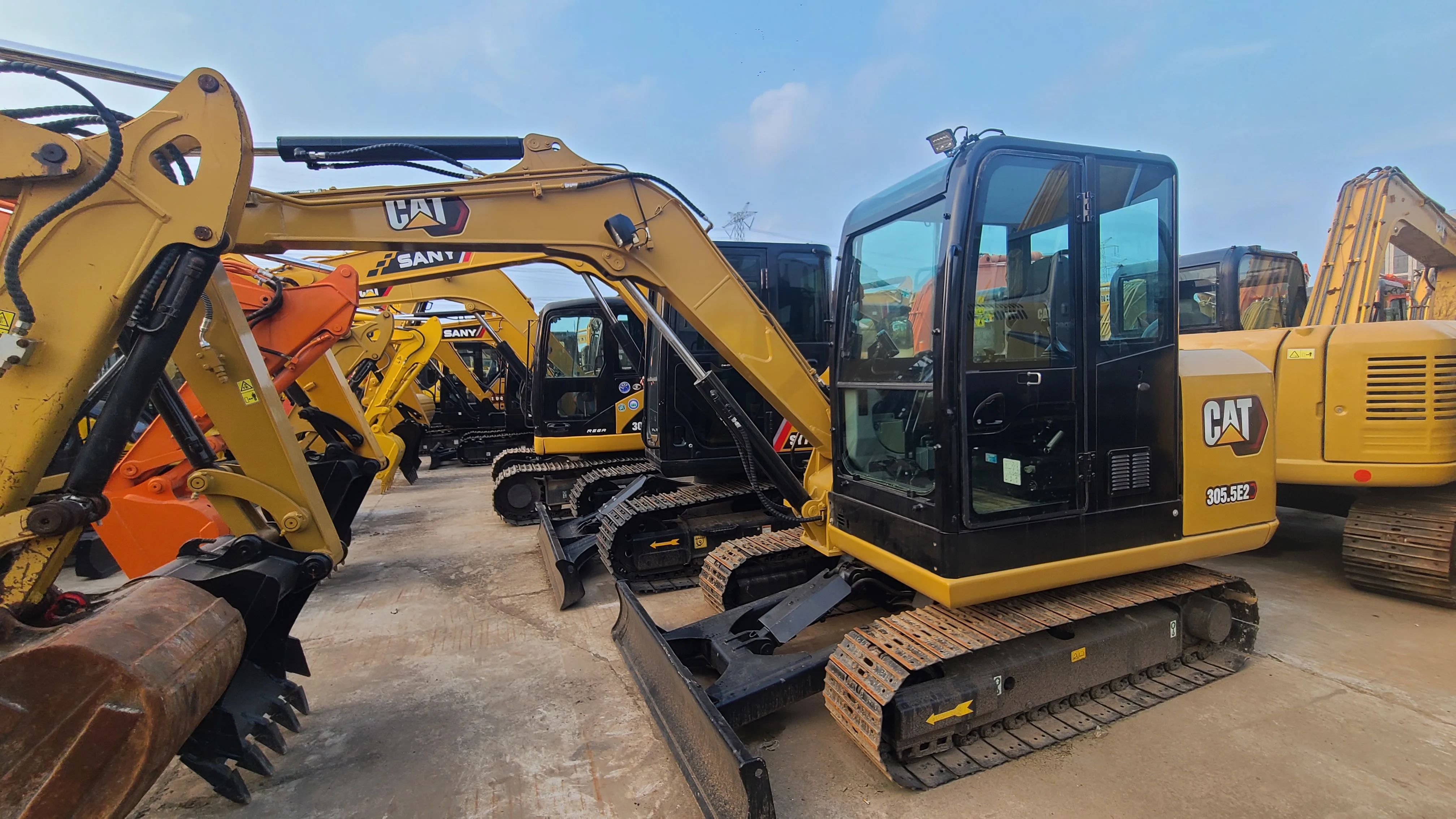 2022 Cat Used Crawler Excavator 308 305 Low Price Core Components Engine Pump Motor Original Second Hand Hydraulic Excavator