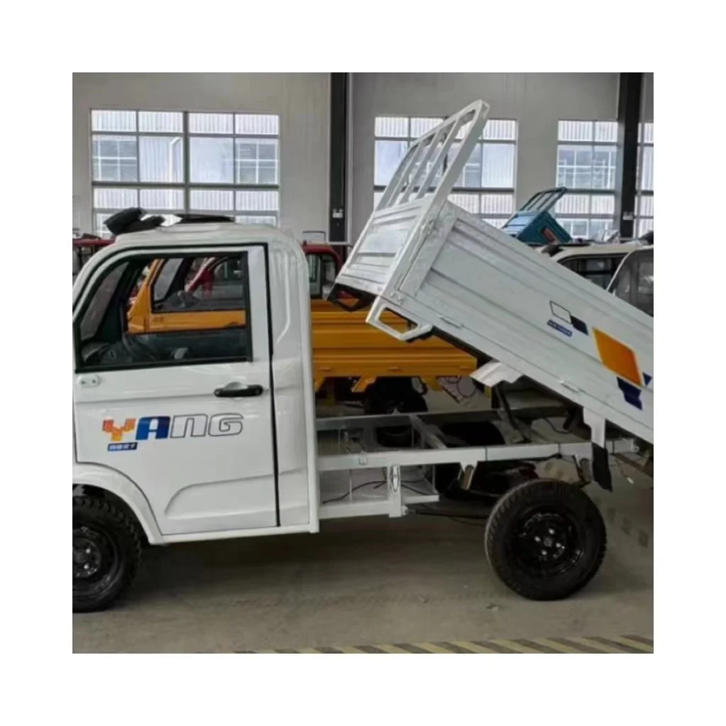 motorized Small Dump Garbage Trucks 2 Seats dump sanitation four wheel cargo truck