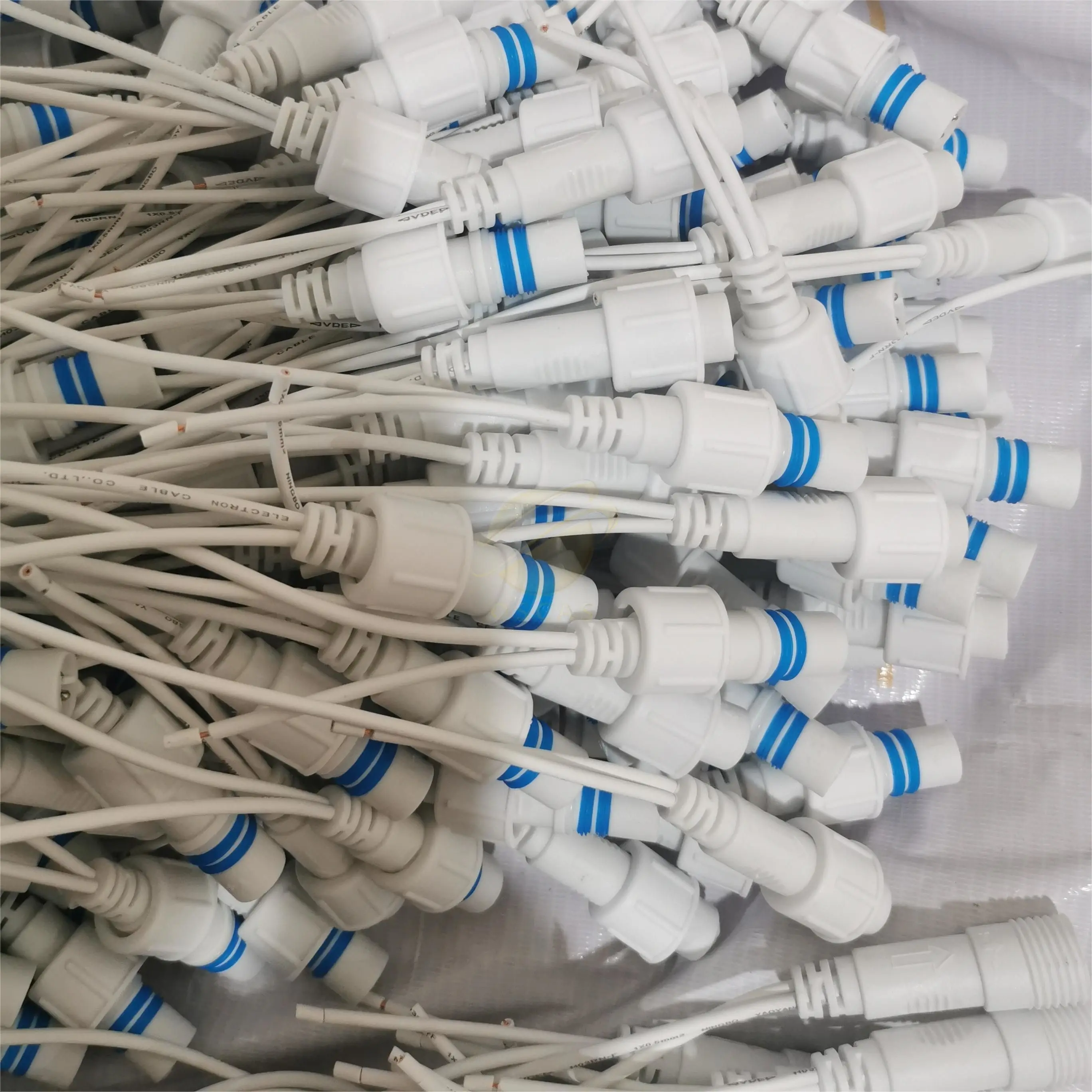 waterproof solar LED lights rubber cable LED Flashing String light for outdoor christmas decoration