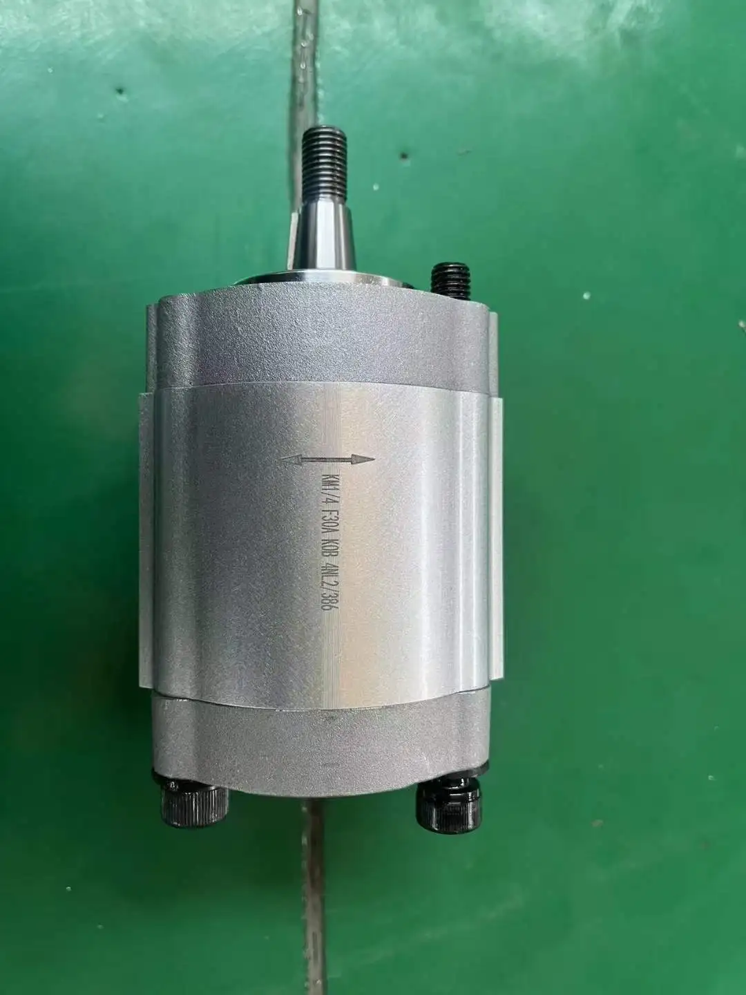 Factory supply Deutz BF6M1013 Engine 0510515323 01174120 AZPF-11-011LCP20MB-S0007 gear pump
