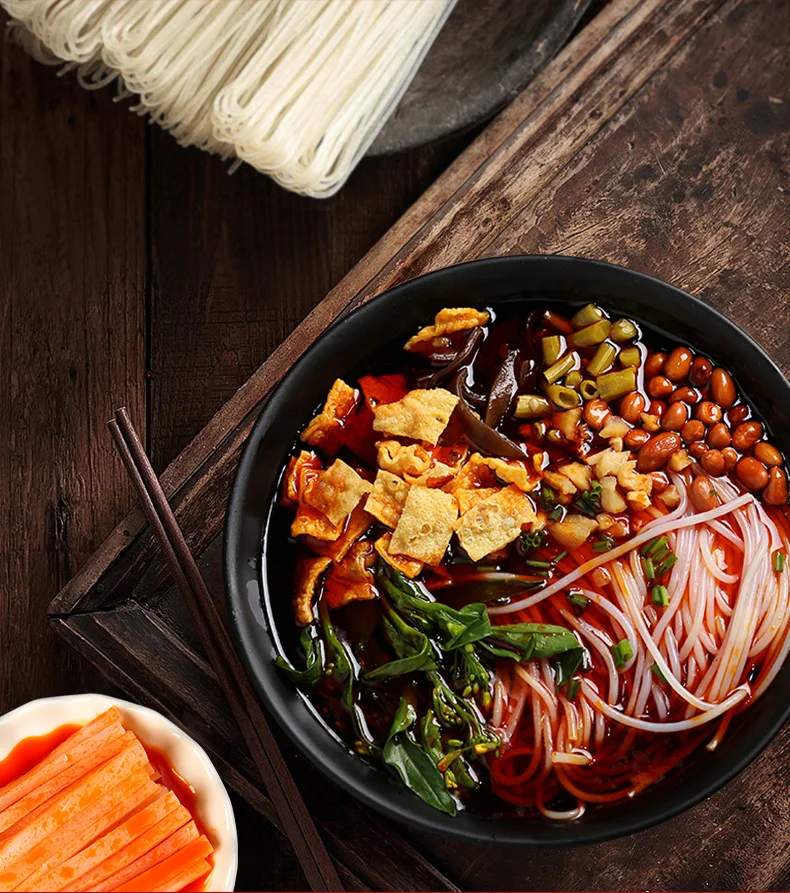  Мгновенно корейский поставщик еды Liuzhou Luosifen 330 г вкусная лапша китайская еда рис нехаляль рамен