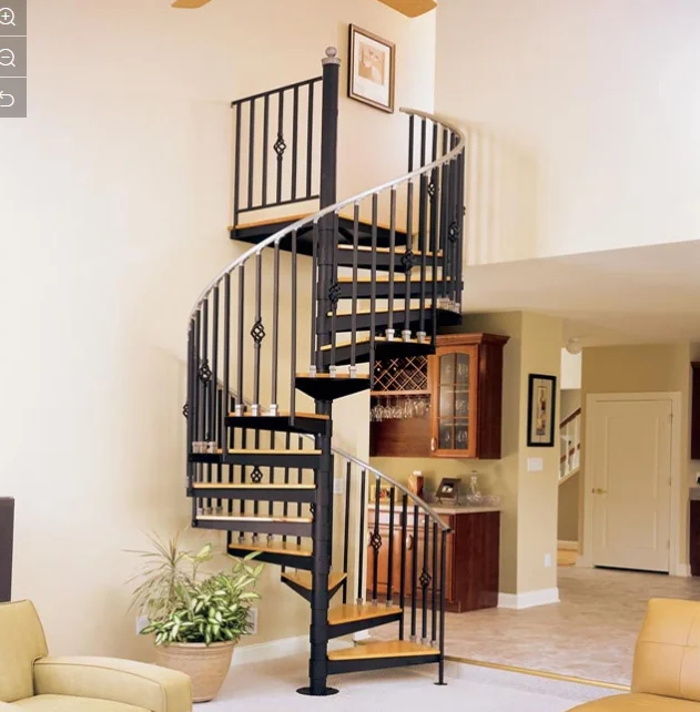 Duplex House Spiral Stairs Wooden Steps and Metal Spiral Staircase