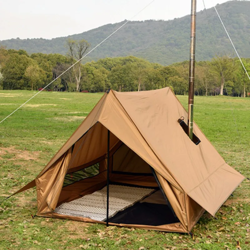 Large Portable Glamping 70D Polyester Waterproof Heating Camping Tent with Stove for Hiking Picnic