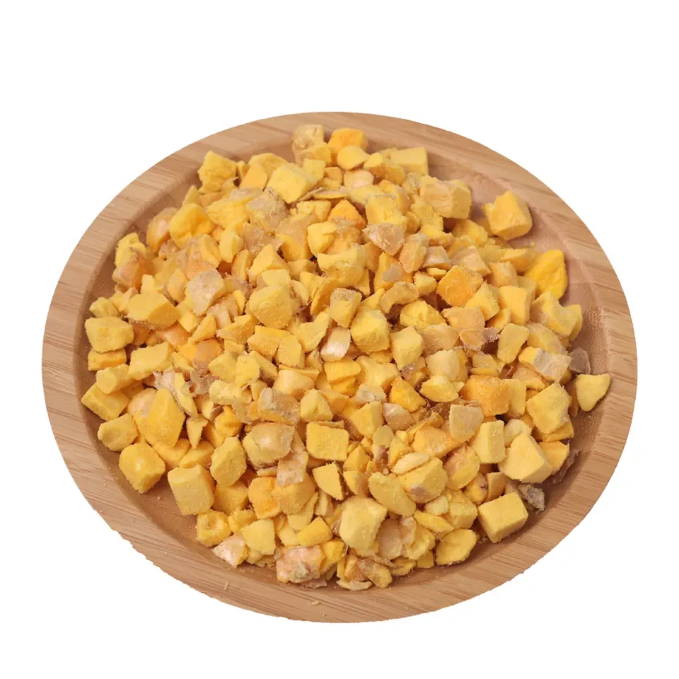 Factory Customized cat food Freeze-Dried Egg Yolks Fresh Dry Food Cats treats dog Snacks suitable for adult cats and kittens