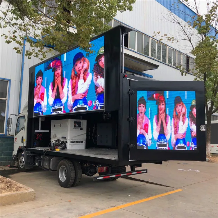3 Sides P5 High Resolution LED Billboard Box Mounted on Truck