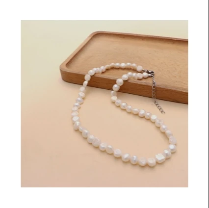 Irregular Freshwater Pearl Chain Necklace Vintage Style Round White Irregular Pearl Beaded Necklace