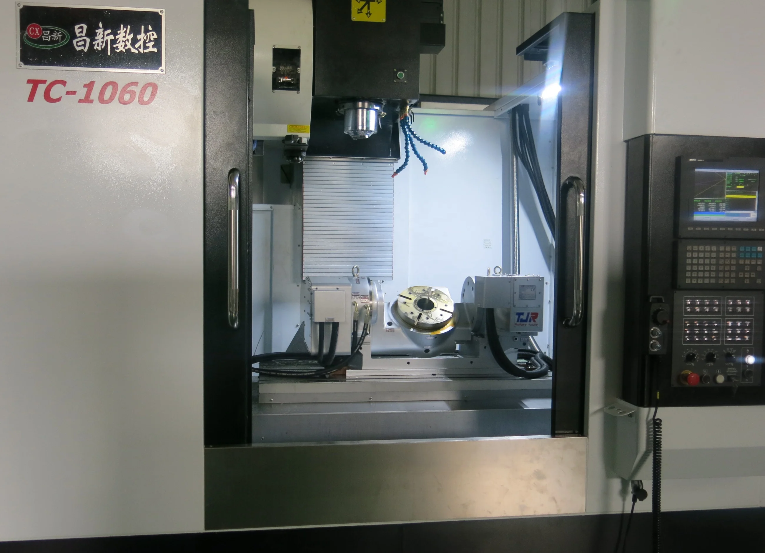 23 Year Manufacturer CE Certified One Year Warranty High Quality VMC1060 5 Axis CNC Machine Milling