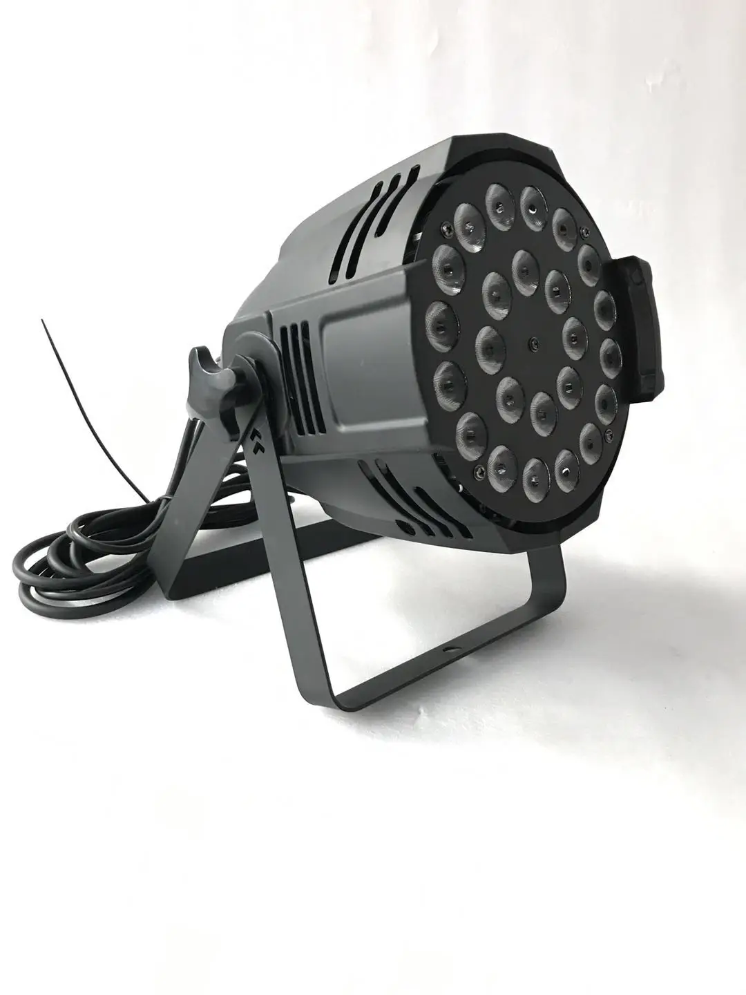 Powerful Stage Lighting 4 in 1 24pcs LED Par Can par light for indoor