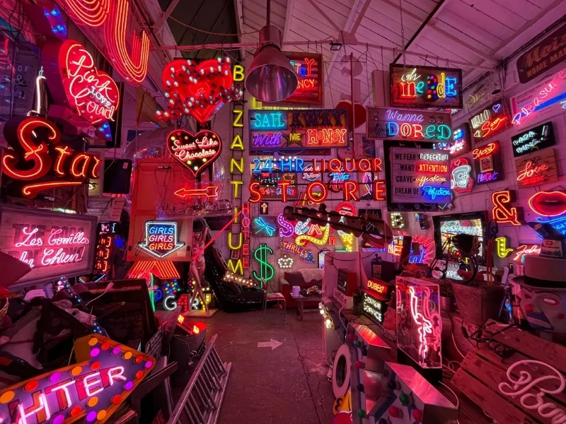 2025 Business Logo Neon Design Led Neon Light Up Sign For Company Wall Decor Shop Bar Nails Beauty Office Sign