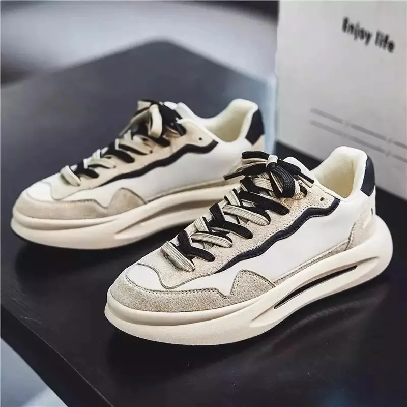 Hot selling spring custom platform sneakers 2022 men soft sole khaki casual leather shoes breathable men walking retro shoes