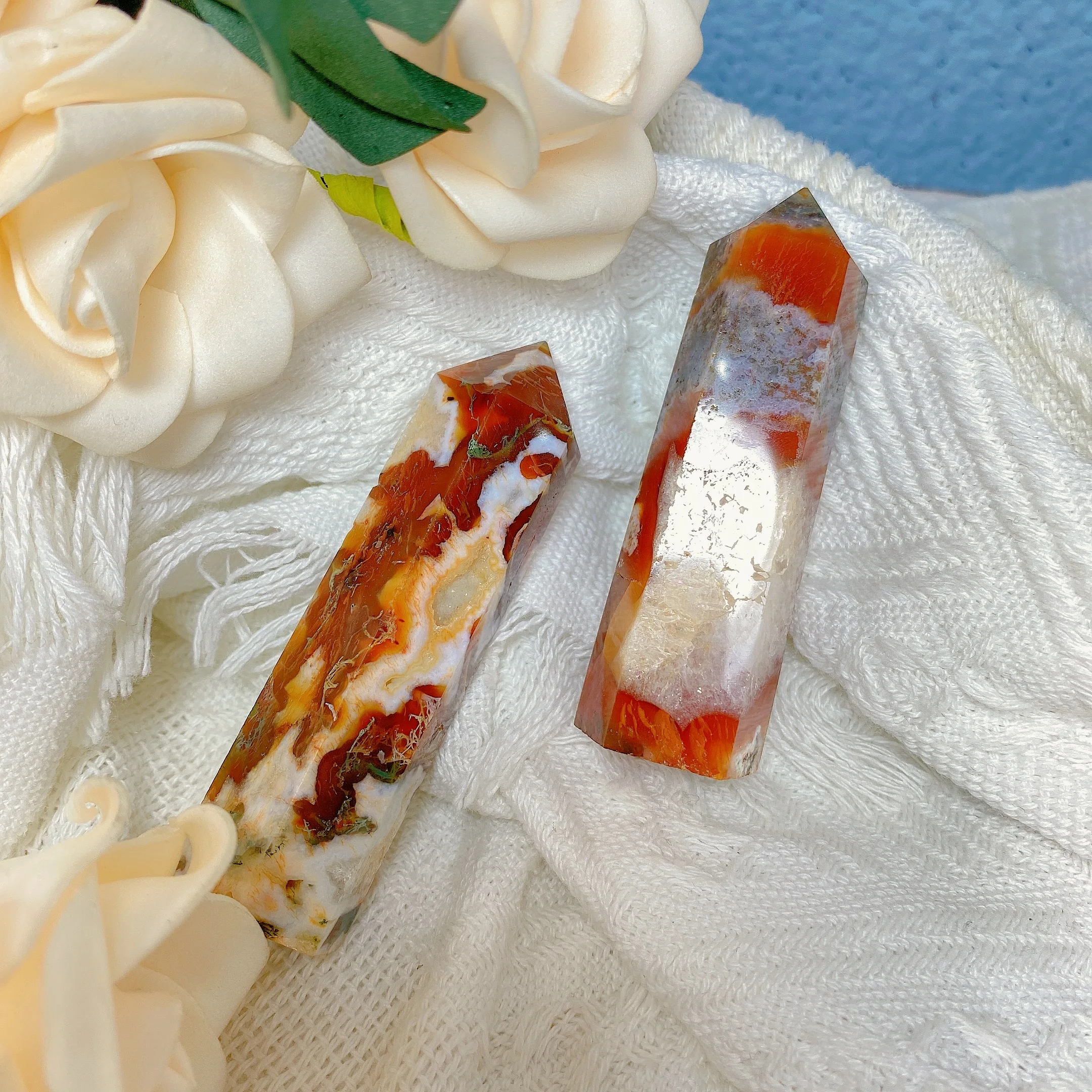 Wholesale Crystal Point Crystals Healing Stone Wand Carnelian Moss Agate Tower For Home Decor