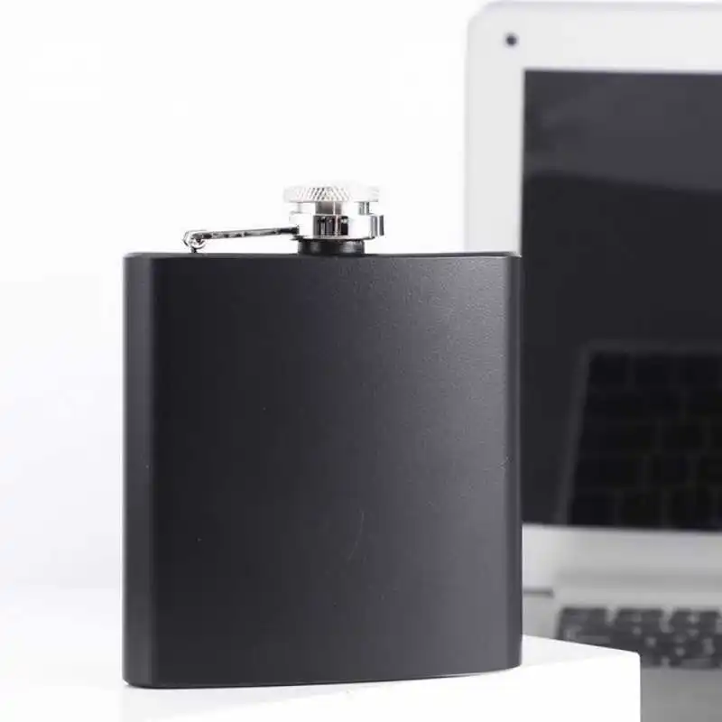 Wholesale 8oz Black Matt Outdoor Portable Drinkware Gift Stainless Steel Hip Flask Wine Pot Alcohol Bottle Liquor Whisky