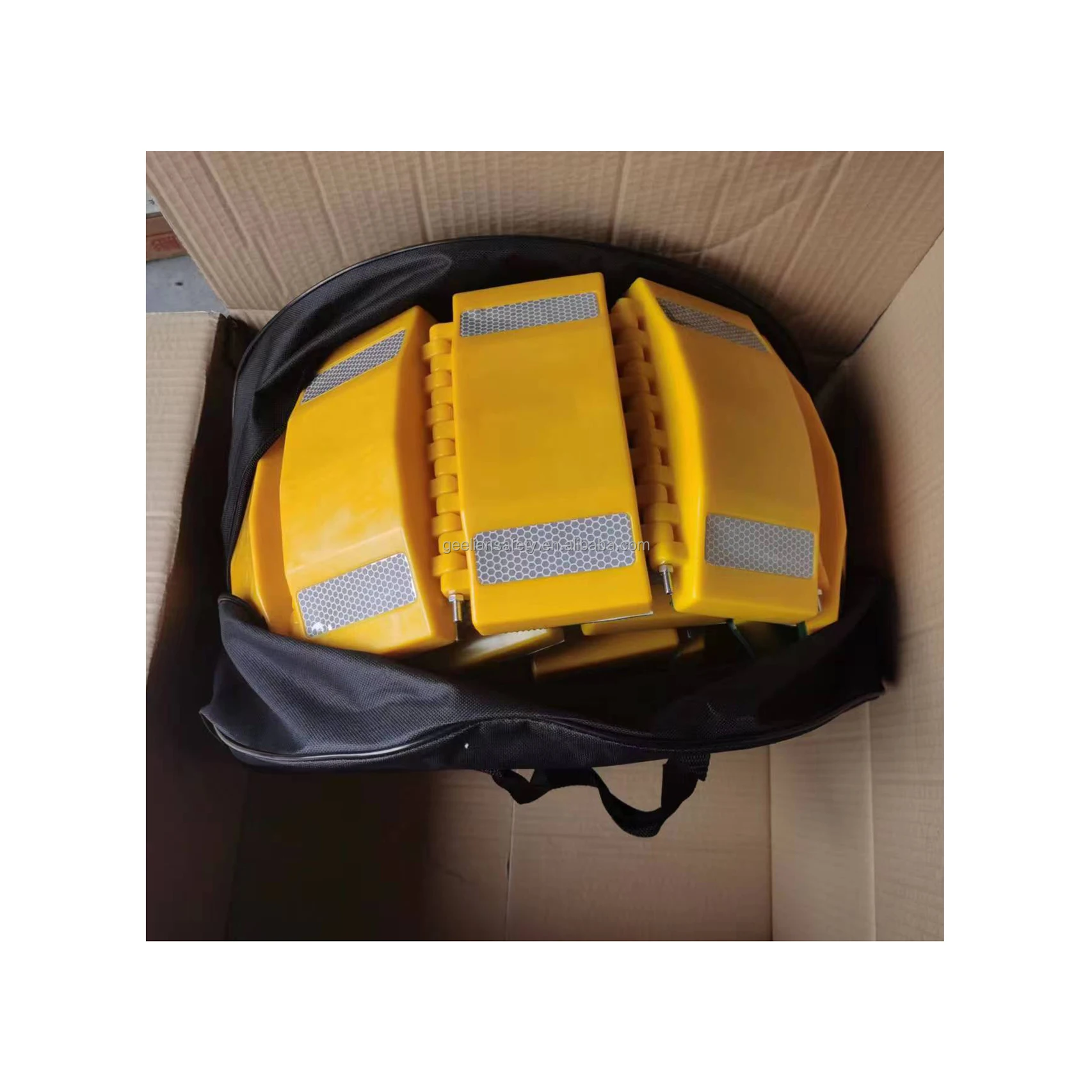 OEM Heavy Duty Rubber Ramp Portable Speed Bump Driveway Reflective Hump