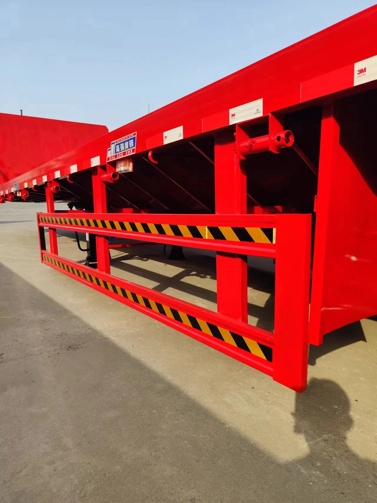 China-Made 3-Axle Flatbed Trailer Steel Container Carrier for General Cargo Log Transport Fast Delivery at Competitive Price