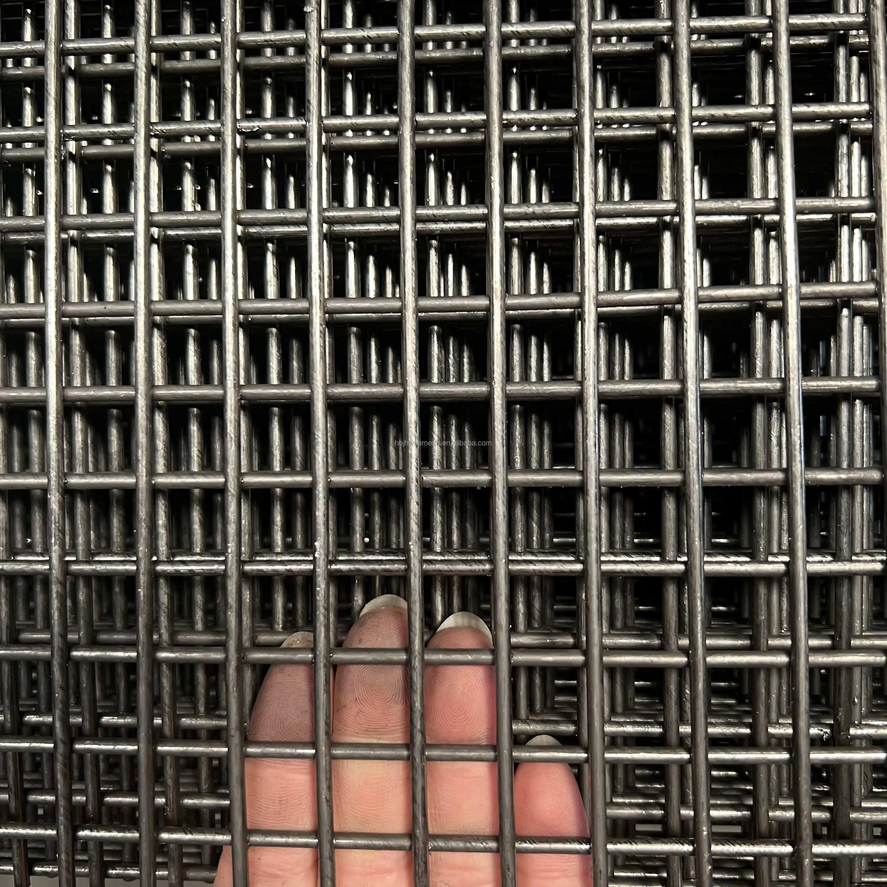 Chinese Supplier High Quality welded wire mesh panel Iron wire mesh for building