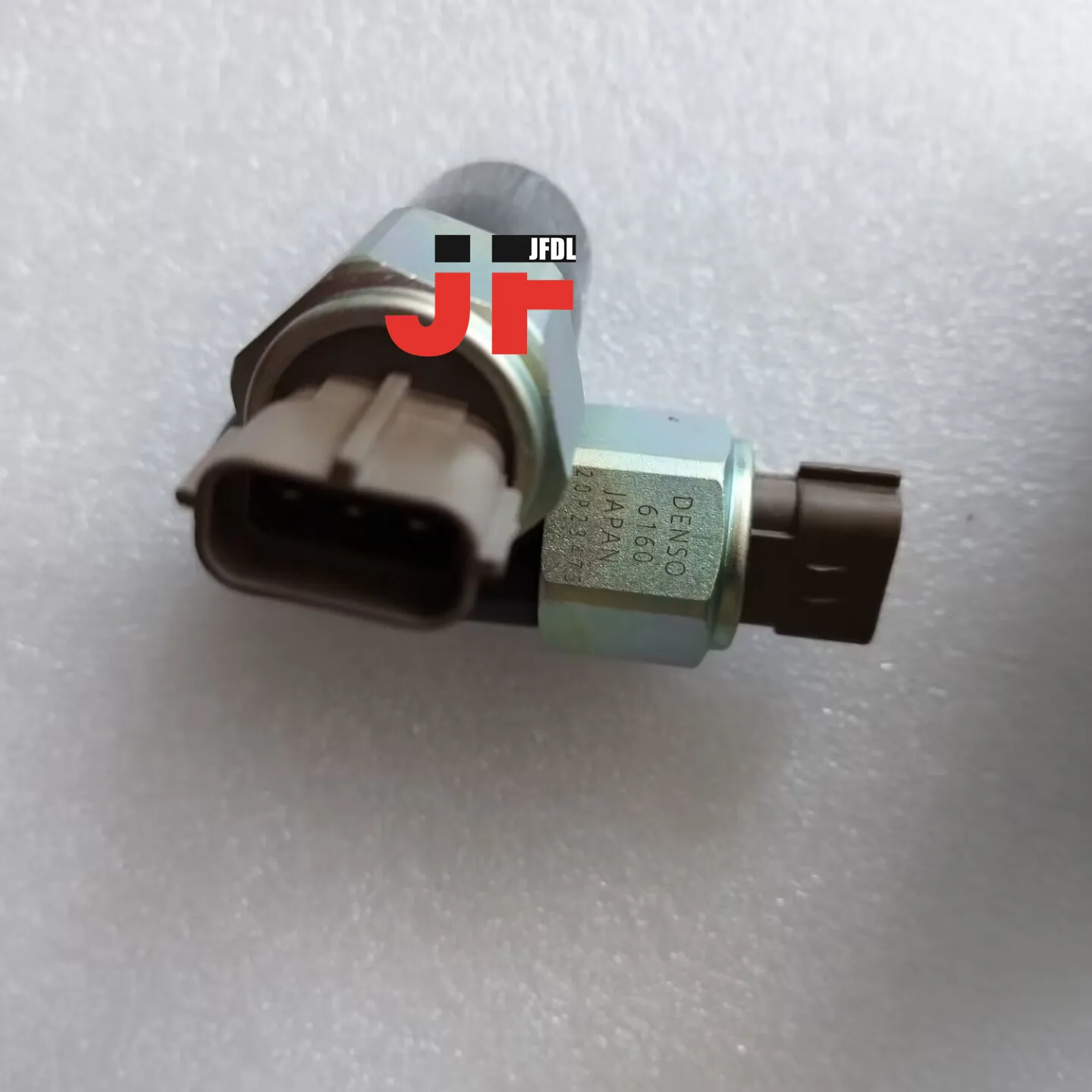 High pressure common rail Sensor ND499000-6160 Fuel Rail Pressure Sensor HM300 HM350 HM400 PC400 PC450 SAA12V140E