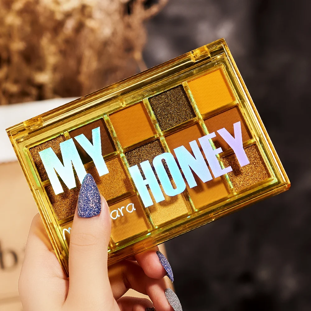 Fashion  Hot Sale High Pigment 15 COLOR Mica Glitter Private Label eyeshadow palette  stock eyeshadow palette