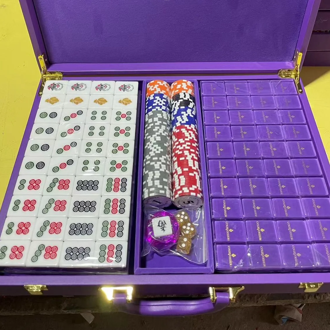 Luxury Custom Japanese  Malaysia American Mahjong Game Tiles Sets