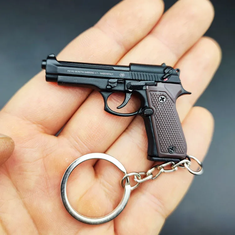 Beretta WE M92F 1:4 Alloy Gun Model Not Be Fired Detachable Mini Metal Gun Model Keychain Wholesale Metal Hunting Pistol Toys