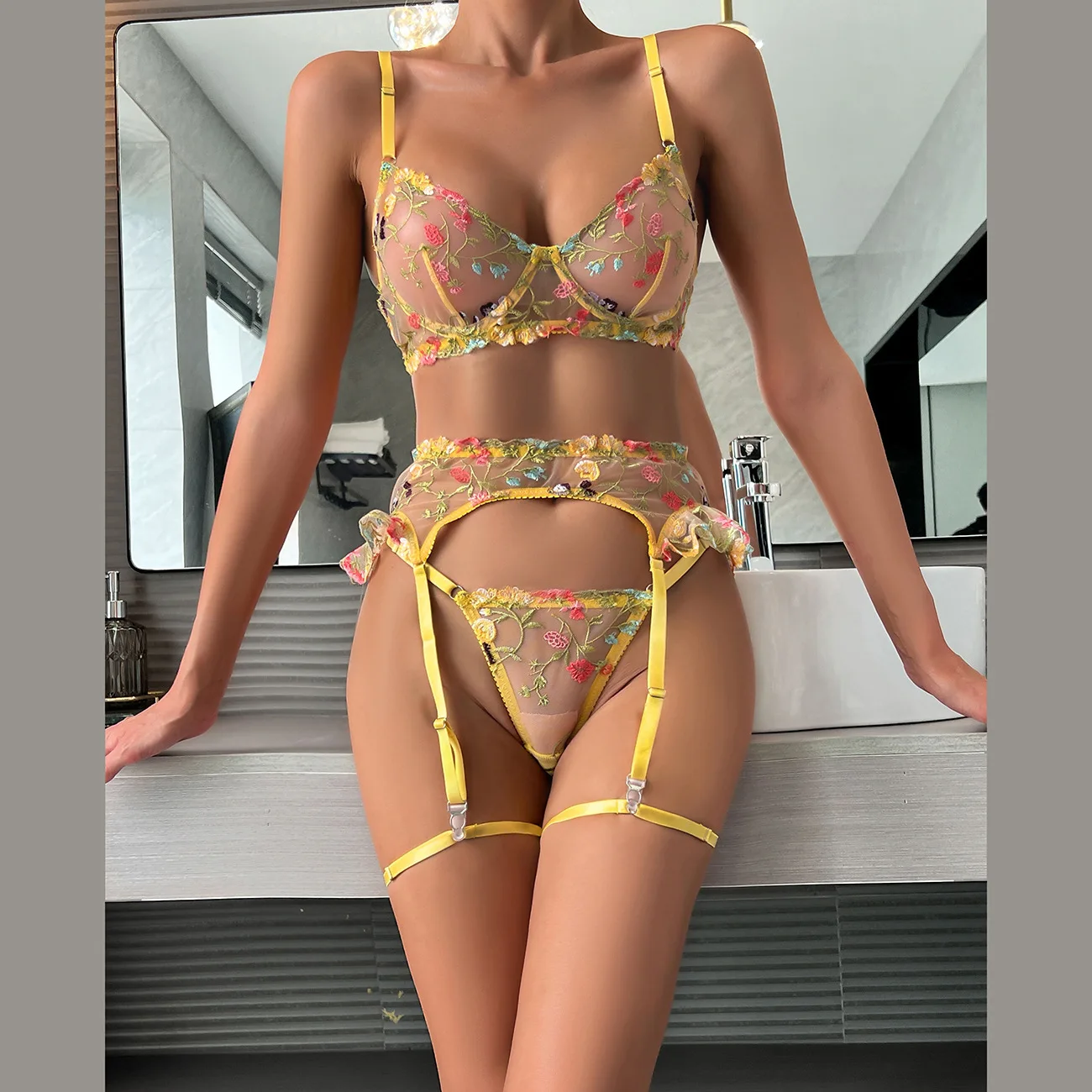 Chuangerm 2024 New Heavy Industry Embroidery Splicing Strap Sex Underwear Sex Garter Belt lingerie sets exotic luxury lingerie