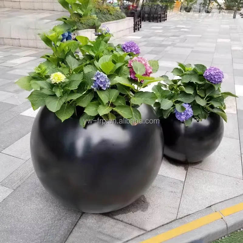 Small Round Fiberglass Flower Pot Decoration Vase  For Garden Street Hotel Mall Decor