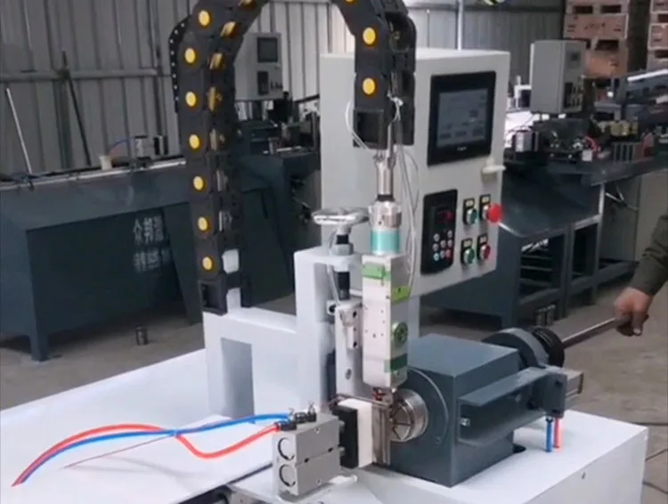 Munafaction Metal tube cutting machine short pipe laser cutting machine