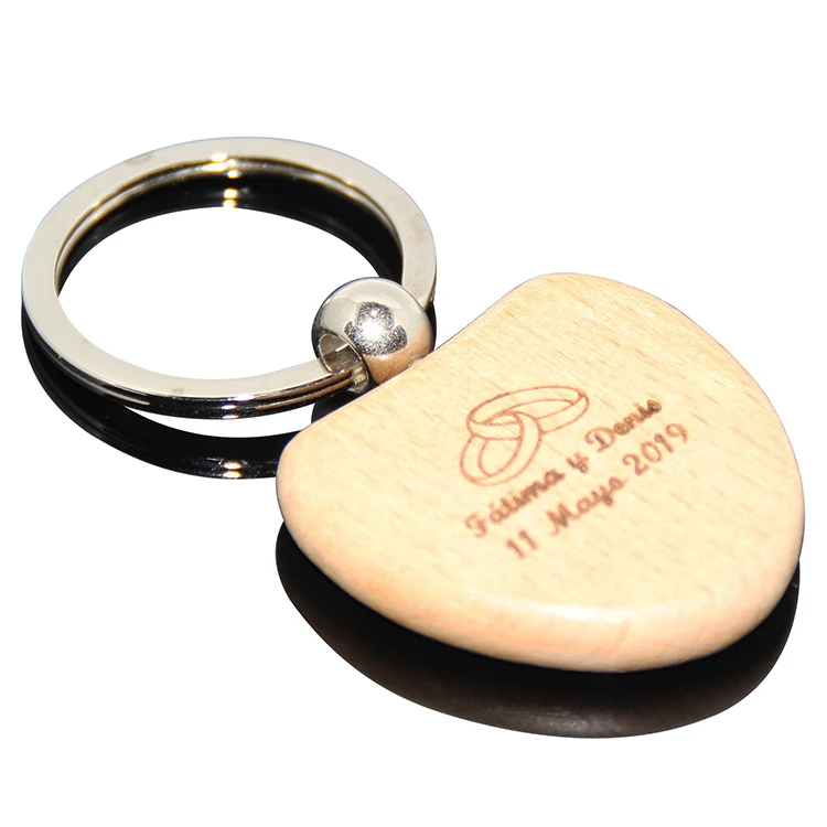 Wholesale Custom Wooden Material Key Tag Holder Ring Wedding Gifts Souvenir Heart Shaped Wood Carving Keychain