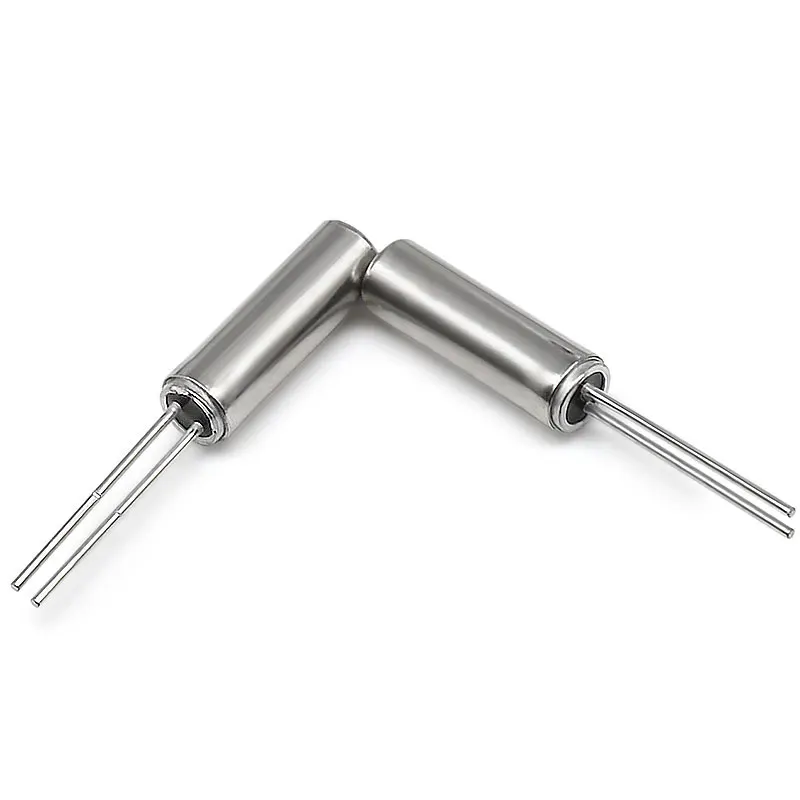 3080 32768KHz 12.5pF 10PPM DIP Cylinder Quartz Crystal Oscillator 32.768KHz