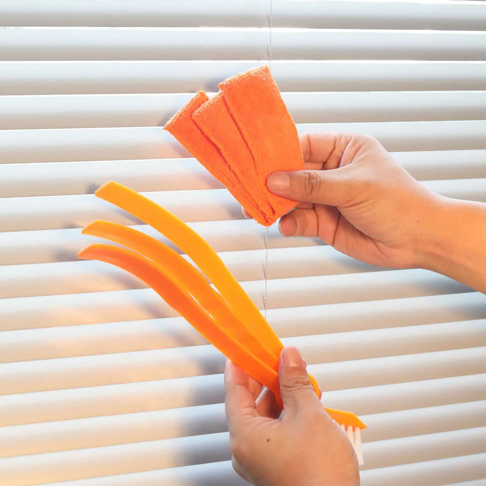 2 in 1 Washable Window Car Vent Air Conditioner Shutter Cleaning Brush Window Blind Dust Cleaner Car Detailing brush