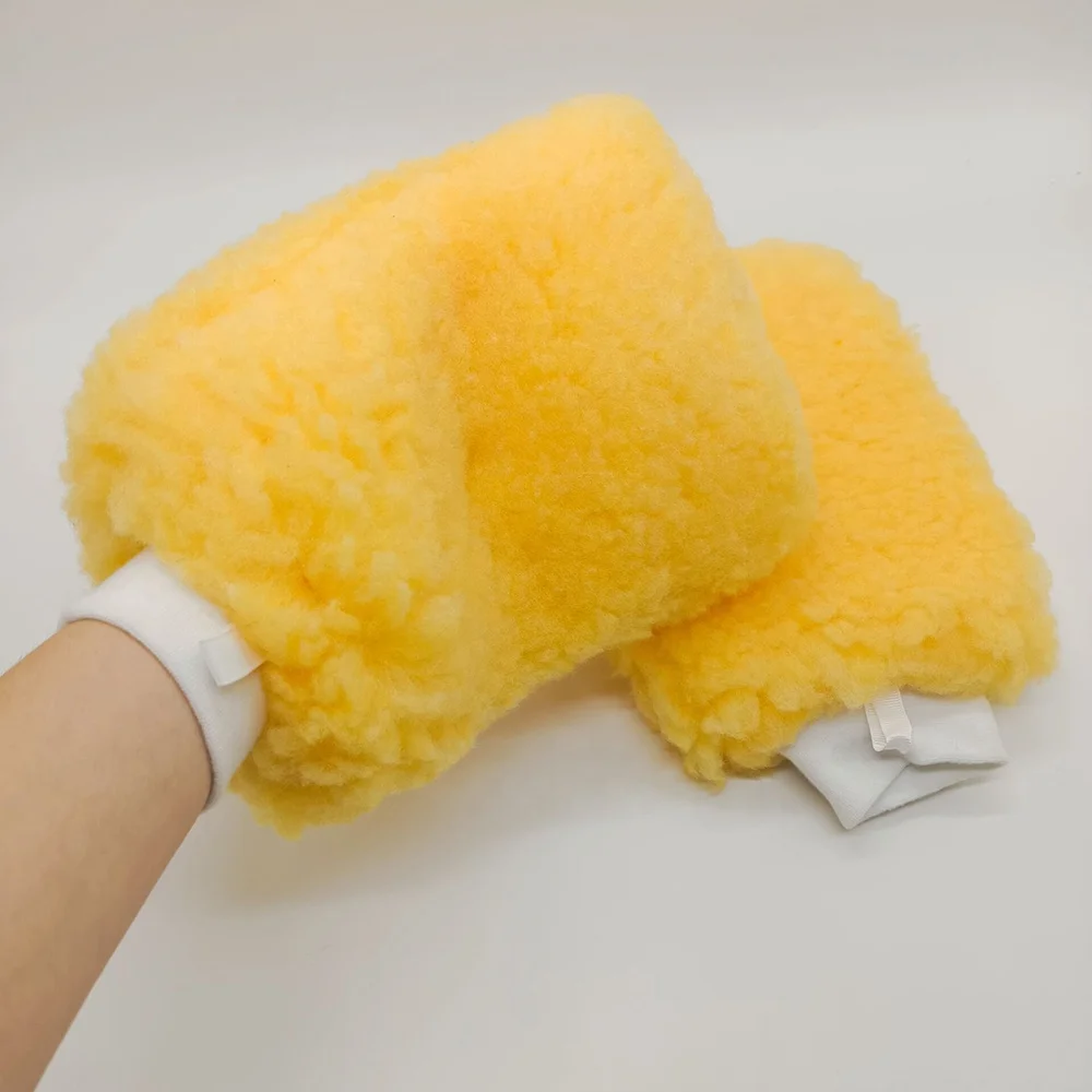 Very cheap artificial lamb hair foaming car cleaning seat mittens do not hurt the car durable cleaning Mittens