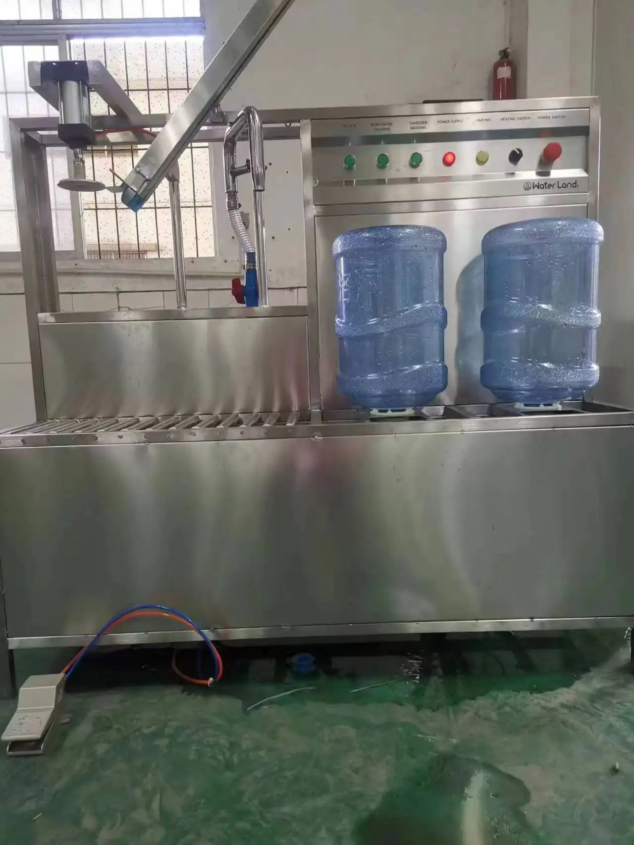 Hot sale  Manual Mode  5 gallons bottle water machine  wash bottle water  filling machine capping machine in guangzhou