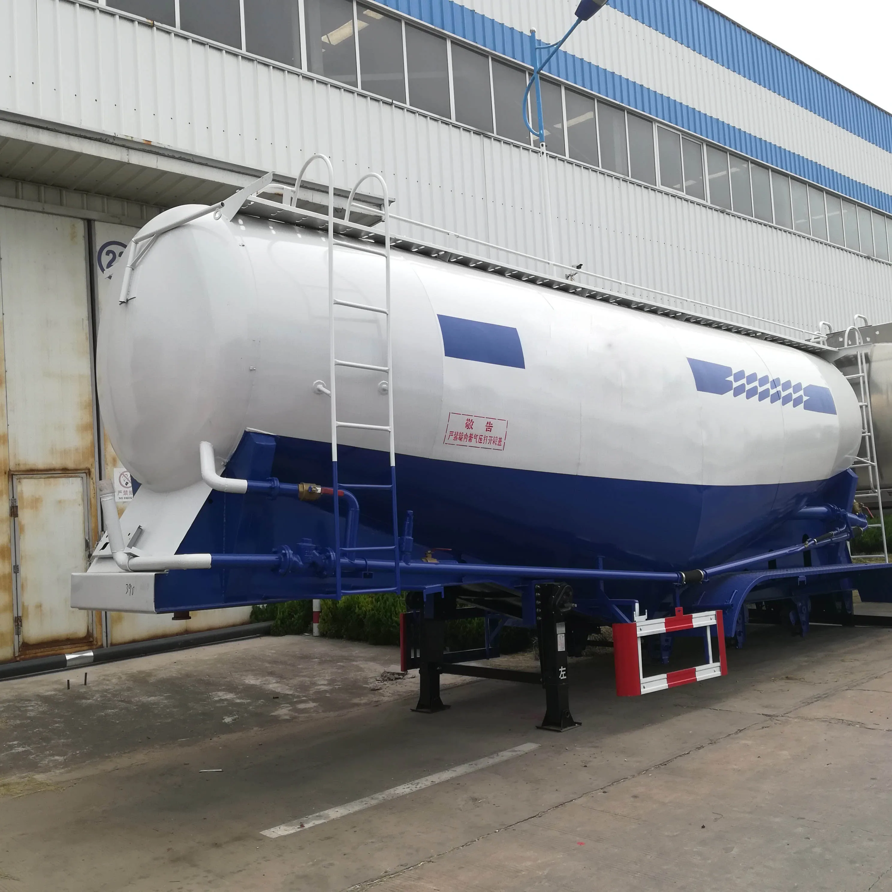 Hongdong 40cbm 40 M3 Dry Bulk Powder Cement Tank Carrier Truck Lime Tanker Semi Trailer Transporter