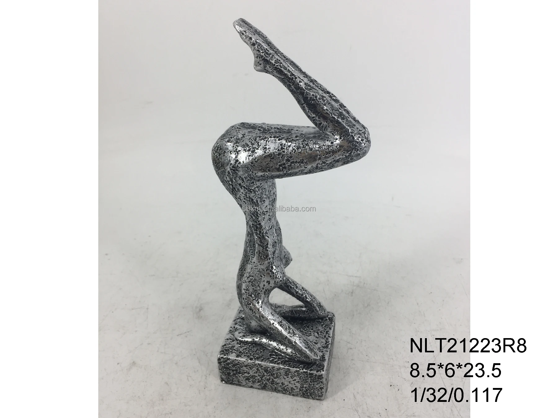 New style Resin Hot Selling Lover Crafts Statue Personalize Couple Figurine for Wedding Decoration