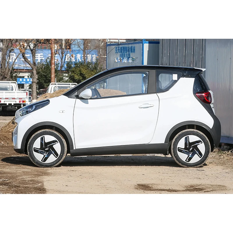 Hot 2023 Chery Ant 3 Door 4 Seat 321KM Range 2 Door Pure Electric Rear Wheel Drive Cheap Mini Electric Car