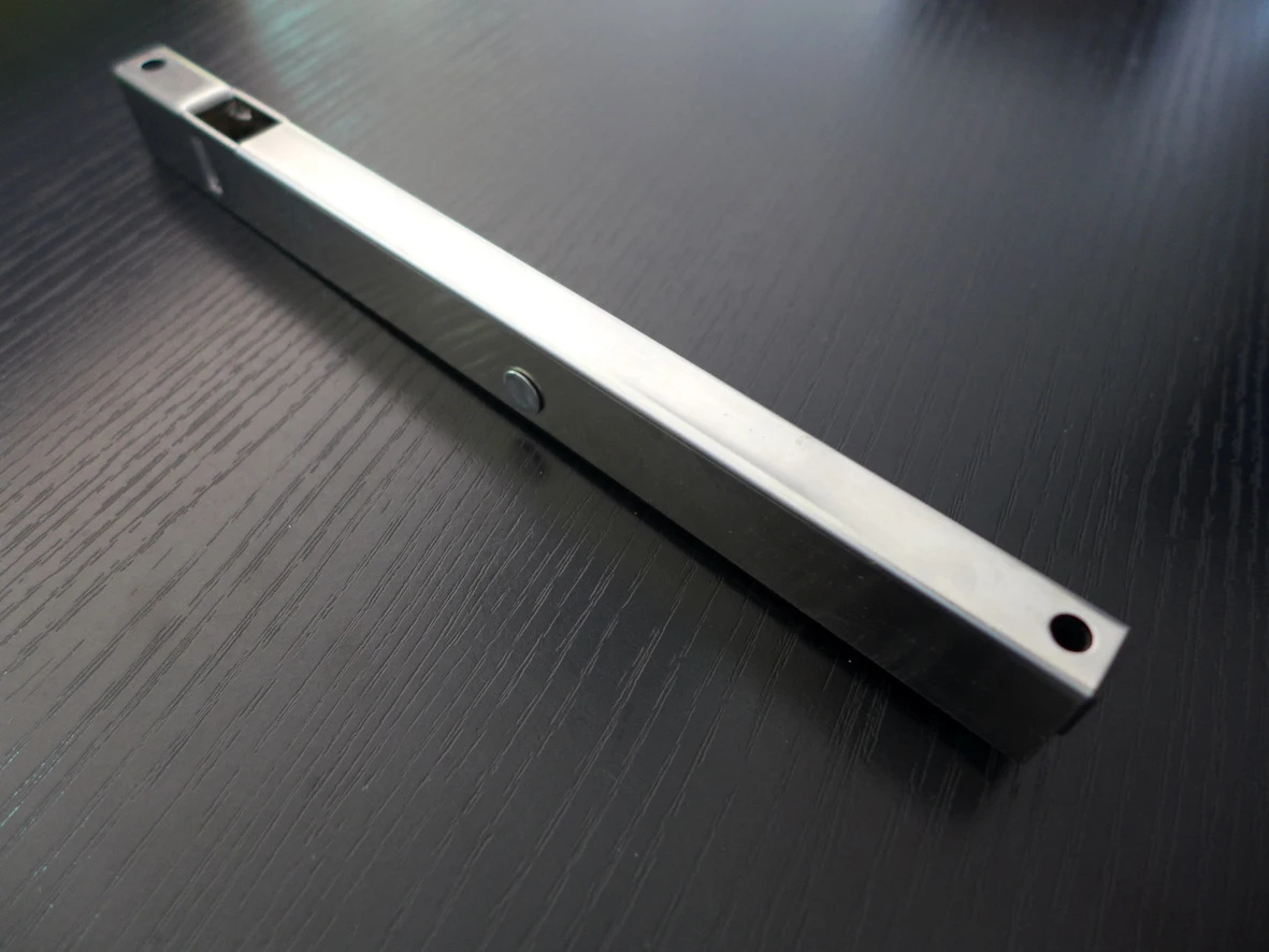 Sliding doors  track rollers wheels