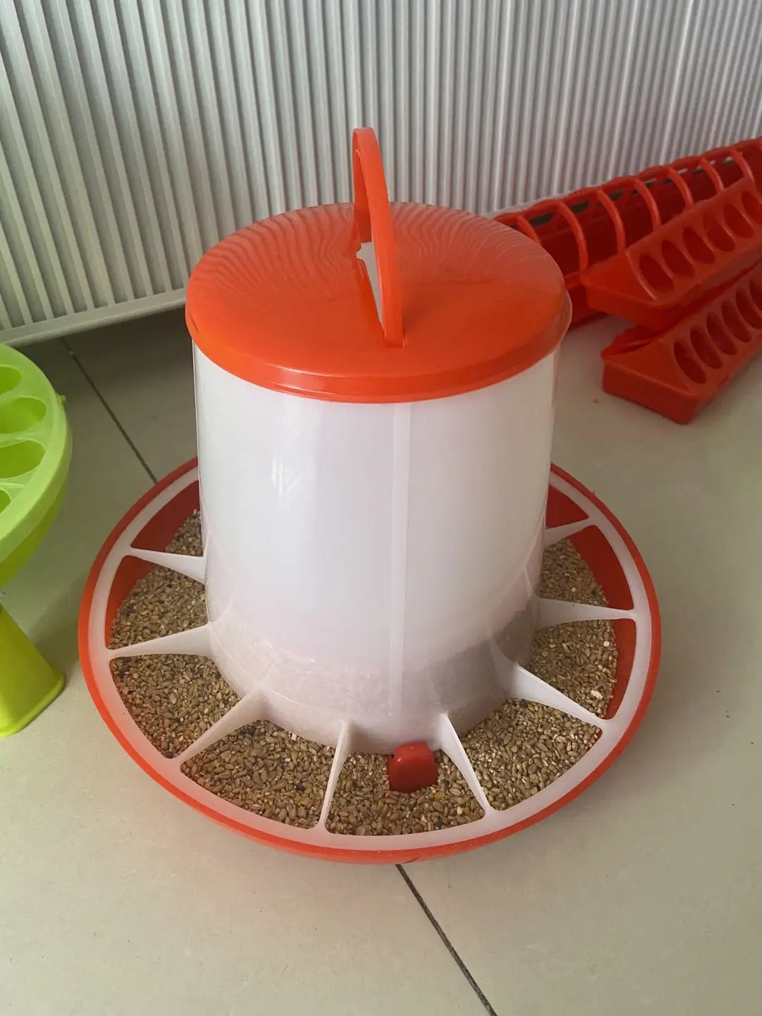 Chicken coop farming chicken feeder and drinker poultry farming automatic chicken feeder