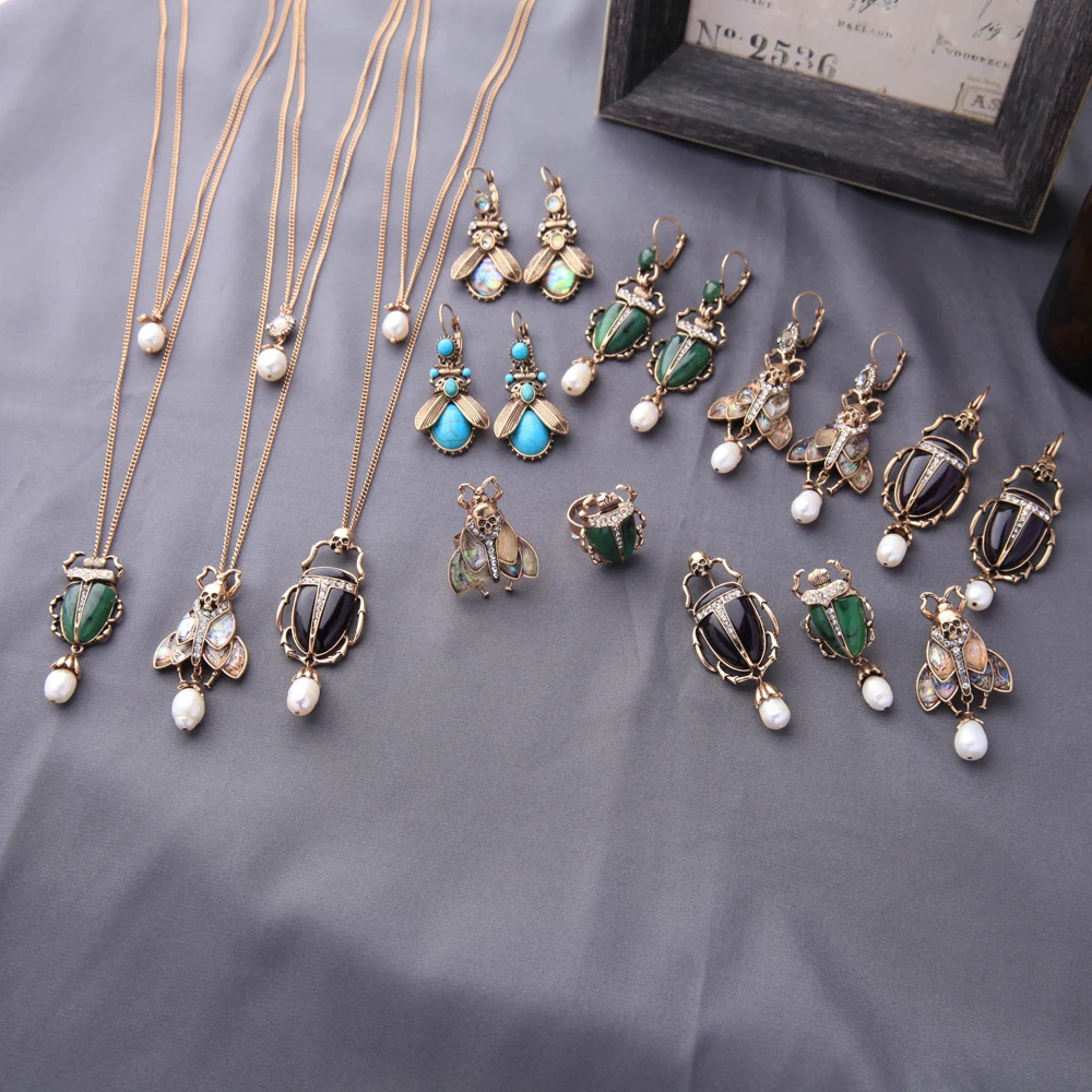 Antique Insect Drop Earrings For Women Moths Pendant Vintage Fashion Jewelry Beetle Scarab Freshwater Pearl Dangle Earrings