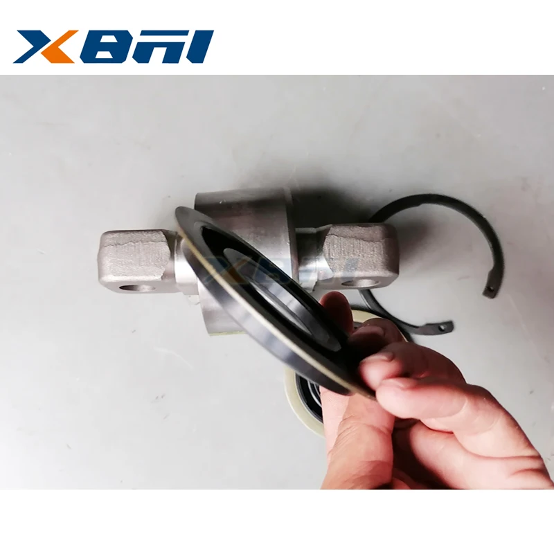 Thrust rod core for Sinotruk Howo 60 mining dump truck SITRAK C7H rubber core matching V-type thrust rod AZ9925522272