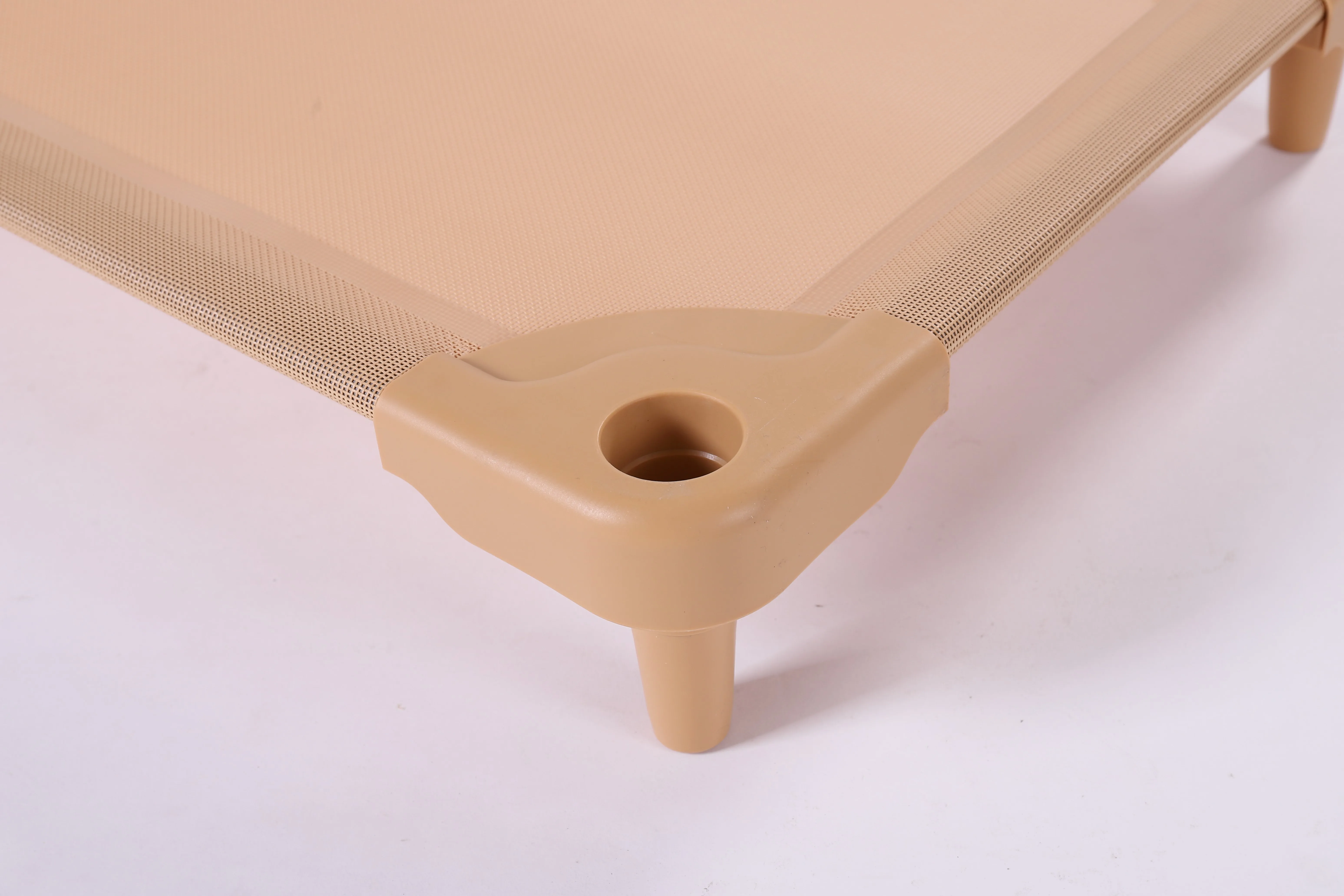 OEM and ODM Eco-Friendly plastic stackable bed Indoor kindergarten bed for preschool and daycare center