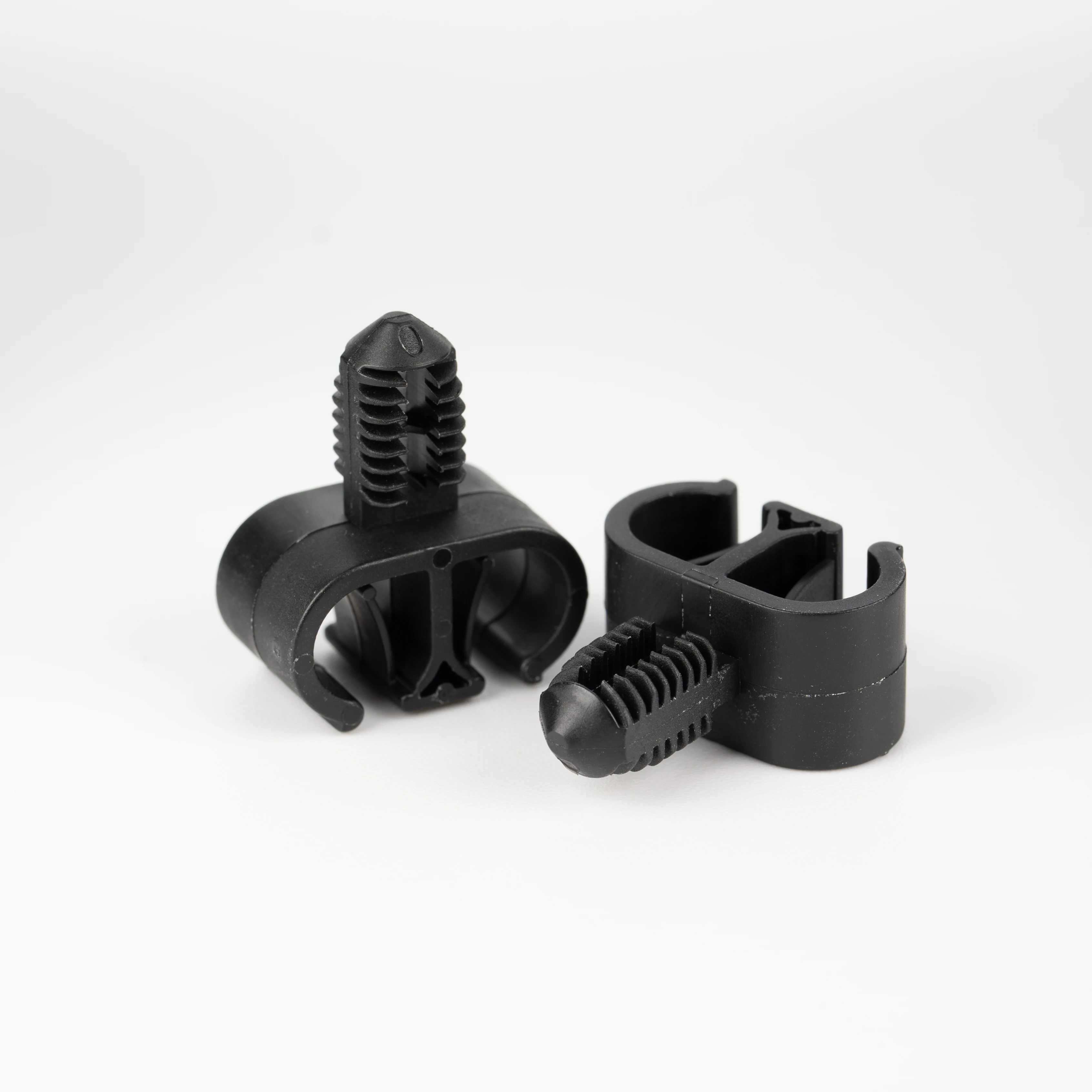 Ready to Ship Plastic Rivet Fastener Car Bumper Push Clip Xmas Tree Clips