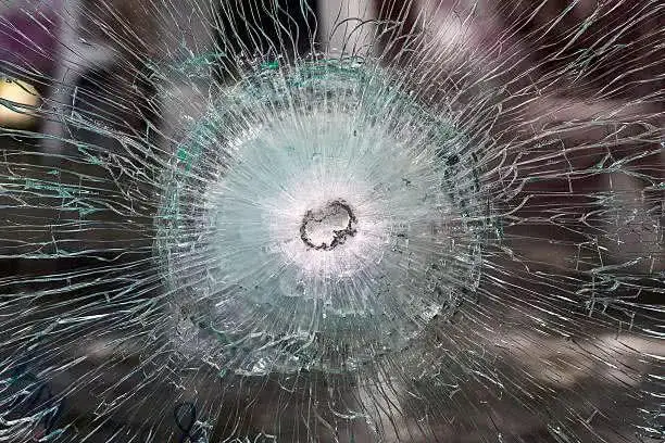 Competitive price 8+8+8mm bullet proof tempered laminated glass for bulletproof windows and doors for sale used security doors